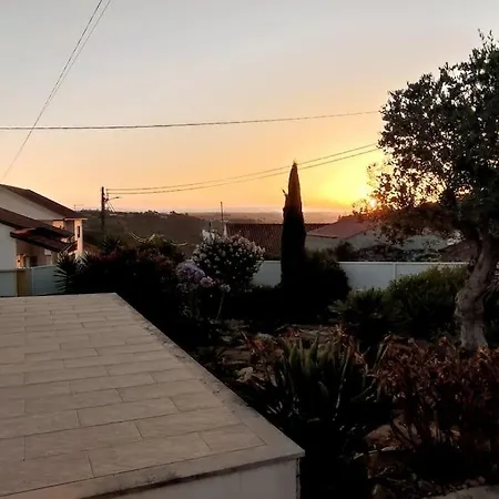 Kyrios Family With Private Pool Villa Carrascal (Leiria)