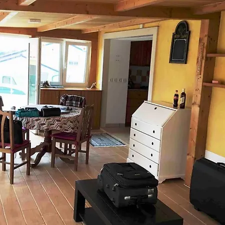 Kyrios Family 5p With Private Pool *