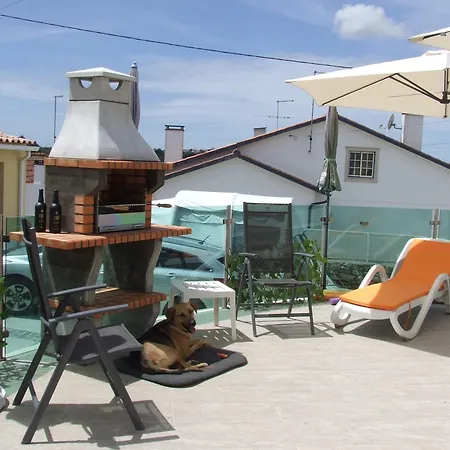 Kyrios Family With Private Pool *