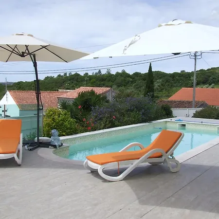 Kyrios Family 5p With Private Pool * Carrascal (Leiria)