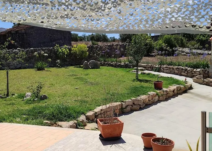 Kyrios Family 5p With Private Pool