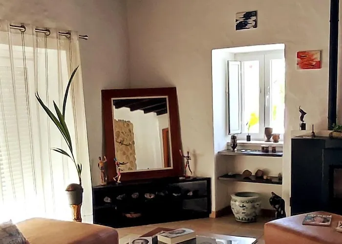 Kyrios Family 5p With Private Pool וילה