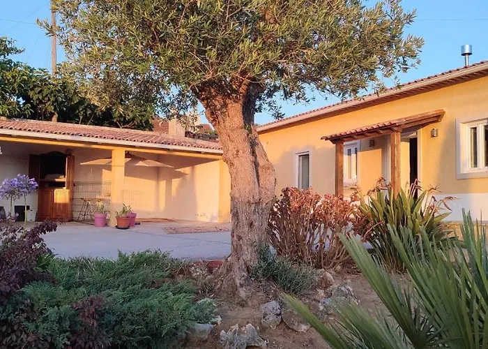 וילה Kyrios Family 5p With Private Pool