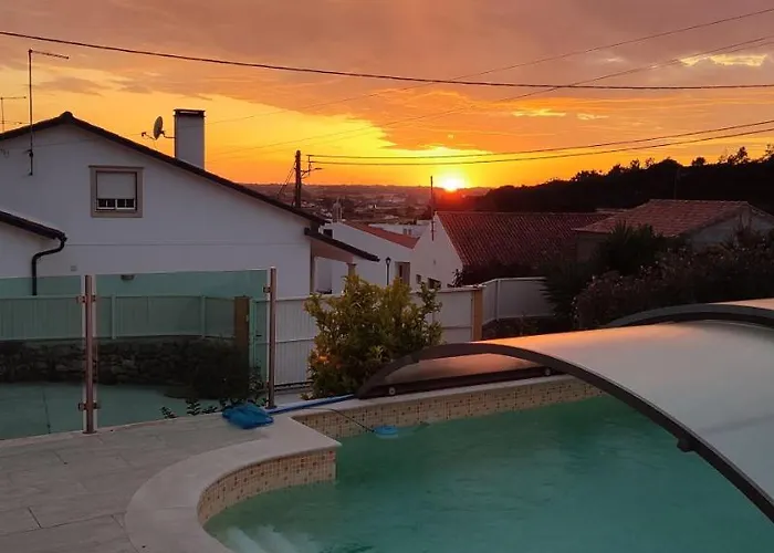 Kyrios Family 5p With Private Pool וילה *